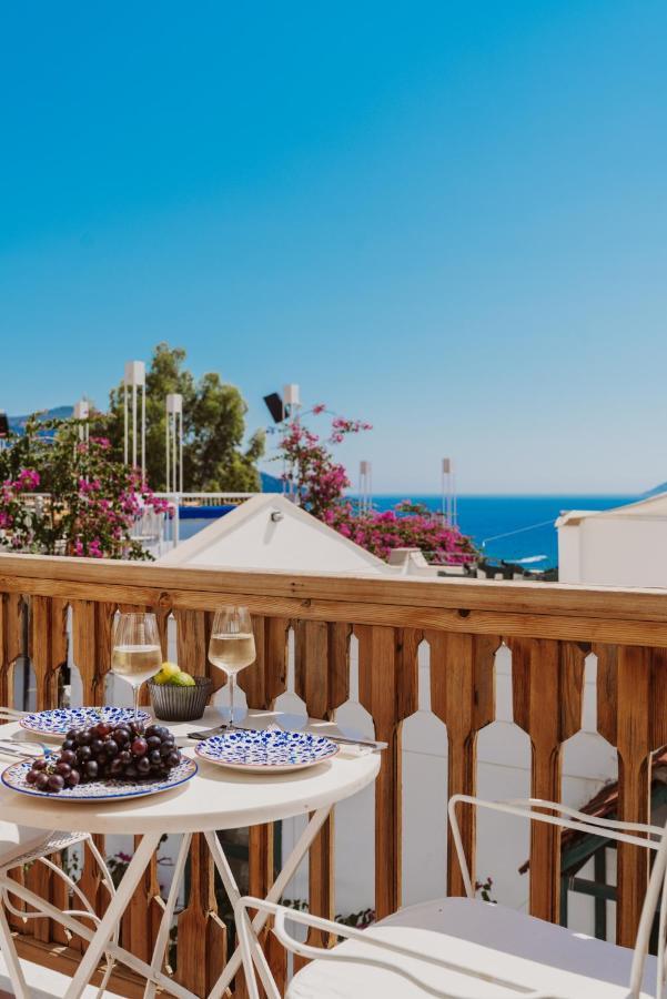 Kalkan Han Hotel Bagian luar foto